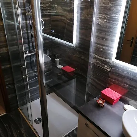 Apartment Mali Raj, With Private Pool *